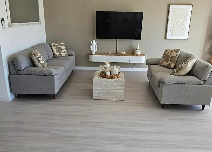 شقة River View - New Listing, Newly Renovated *